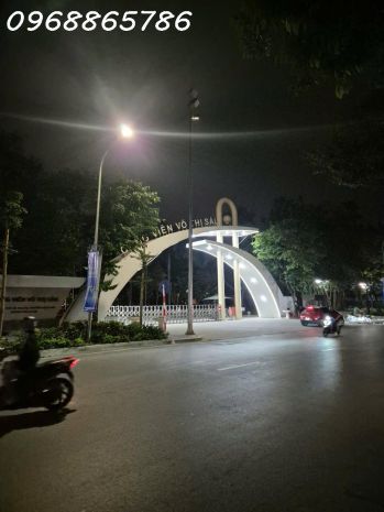 Câu chuyện căn nhà nở hậu công năng tại mặt phố võ thị sáu 7379942