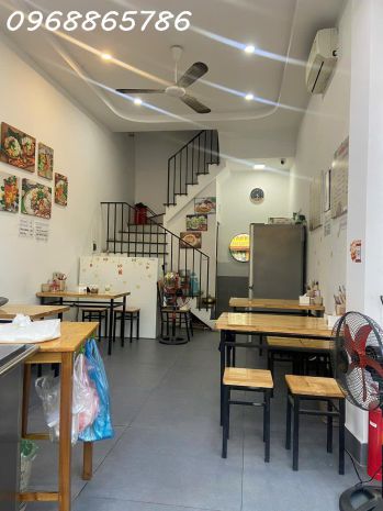 Câu chuyện căn nhà nở hậu công năng tại mặt phố võ thị sáu 7379943