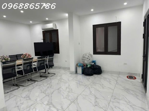 Câu chuyện căn nhà nở hậu công năng tại mặt phố võ thị sáu 7379944