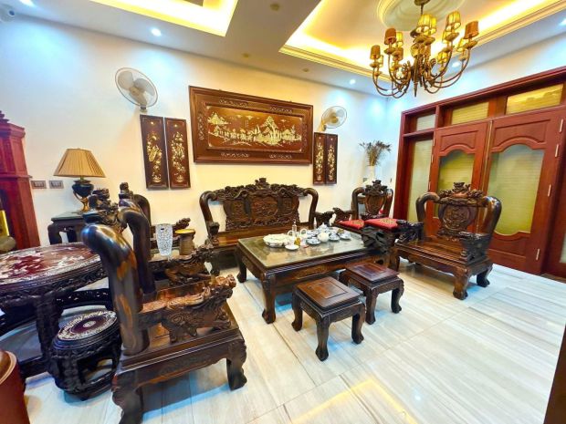 Bán nhà xuân thủy -kinh doanh đỉnh 35 mét 5 tầng 16,8 tỷ 7381489