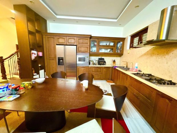 Bán nhà xuân thủy -kinh doanh đỉnh 35 mét 5 tầng 16,8 tỷ 7381494