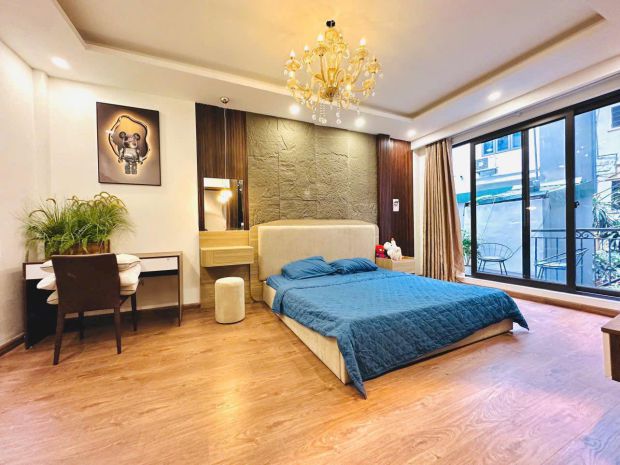 Thạch bàn  nhà dân xây 42m2  5 tầng  ô tô đỗ cửa  nhỉnh 7381614