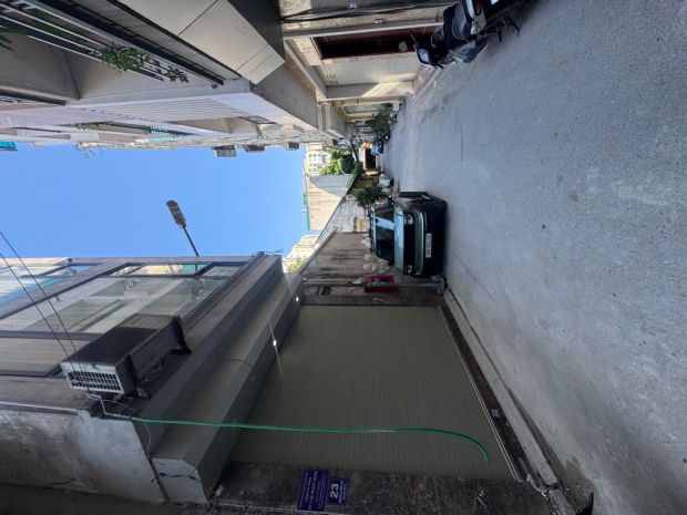 Bán nhà ngõ 548 nguyễn văn cừ 35m x 6t gara, thang máy, oto 7381778