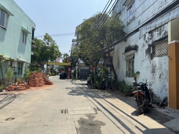 Lô góc kiệt ô tô gần 2 tháng 9, downtown, 50m2, ngang 6m, 7382442