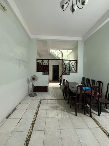 Gia đinh vê quê mơ xương cân cho thuê nha măt tiên 7382775