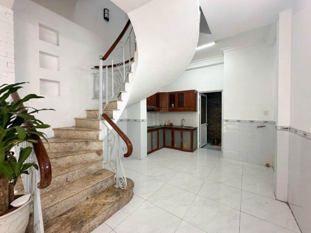 Khu vip nhà ga t3  cộng hòa  ô tô tránh nhau  nhà mới 4 7383580