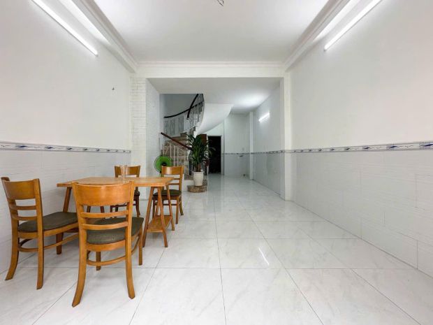 Khu vip nhà ga t3  cộng hòa  ô tô tránh nhau  nhà mới 4 7383581