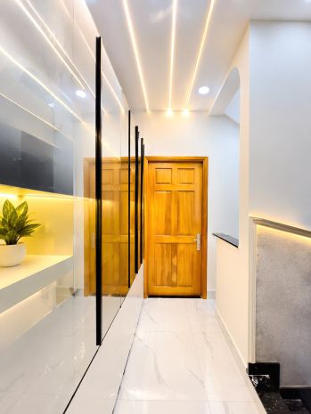 Siêu phẩm 5 tầng mới  mặt tiền kinh doanh ngay chợ gò xoài 7384433