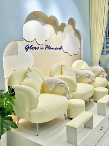 Sang nhượng tiệm nail  mi  gội đầu dưỡng sinh - mặt tiền 7385809