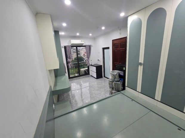 Kim giang  lô góc  7 tầng  mt 10m  16.95 tỷ tl 7386476