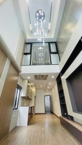 Bán nhà mặt phố 7 tầng ngõ 69 tư đình  long biên, hà nội 7386574