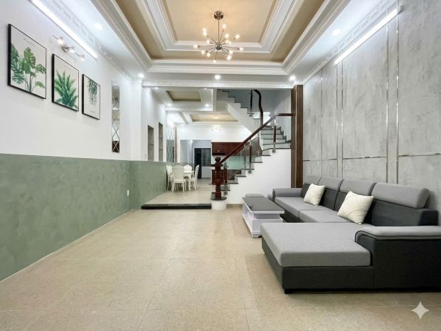 Chi 7. x tỷ- htp- gần hoàng quốc việt- đường xe tải- gần 7387143