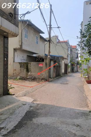 Bán đất giang biên  30m²  ngõ ô tô  thông  gần cầu đuống 7388218