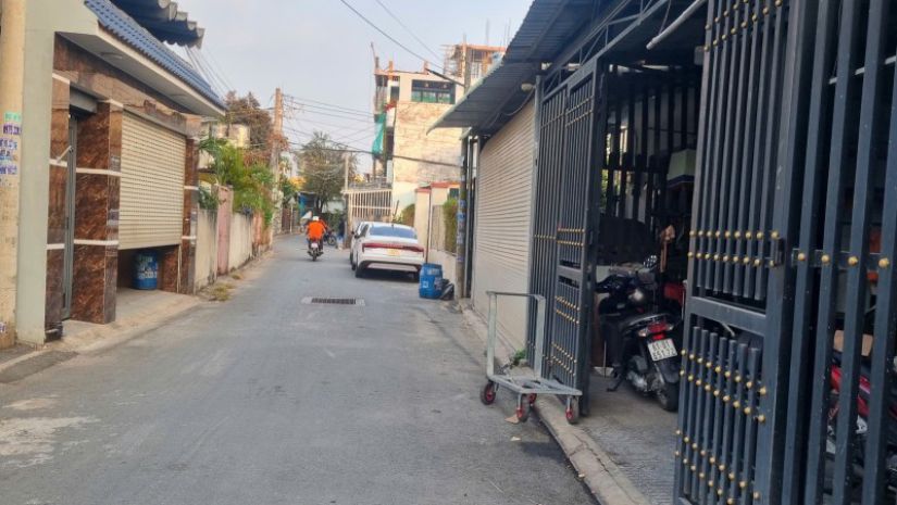 Bán dãy trọ ngay đhqg tphcm,chỉ tính giá đất,shr đường 2 ô 7388681