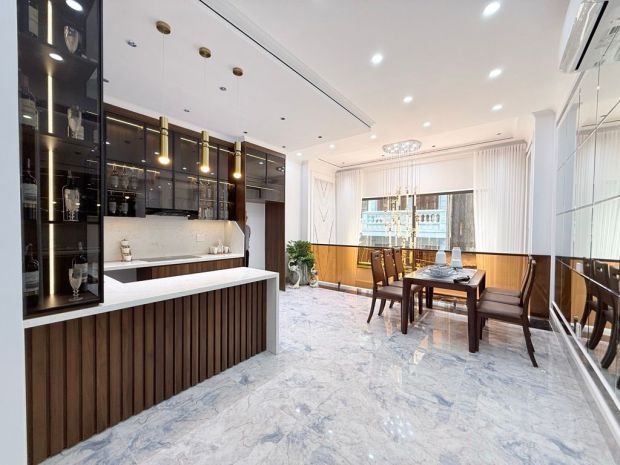 Bán nhà đẹp hồng tiến- full nt- dân xây- gara- sát phố- 45m 7389483