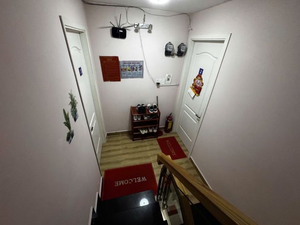 Hxh thông  5 tầng  9 phòng  hoàng hoa thám  dòng tiền 7389845