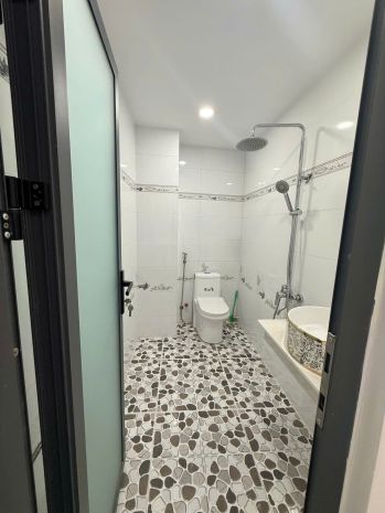 Bán nhà hẻm xe hơi dương quảng hàm, phường an nhơn -5 tầng 7390084