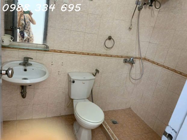 Cho thuê nhà tại ngõ 44 phố hào nam, đống đa, hà nội. 7390277