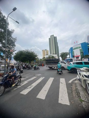 Nhà đẹp  giá tốt  chính chủ cần bán nhà mặt tiền tại 7391104