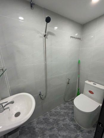 Nhà mới ở ngay  căn góc thoáng mát  giá tốt 7392140