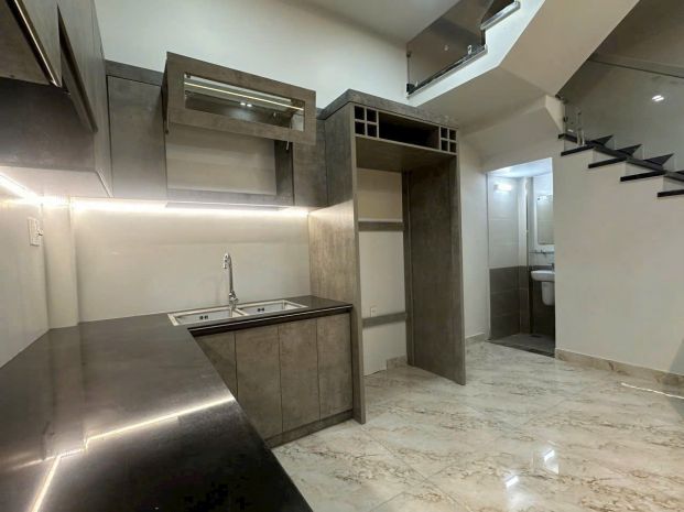 Bán nhà lô góc ngõ 46 lạch tray  ngô quyền  giá 3,7 tỷ 7392857