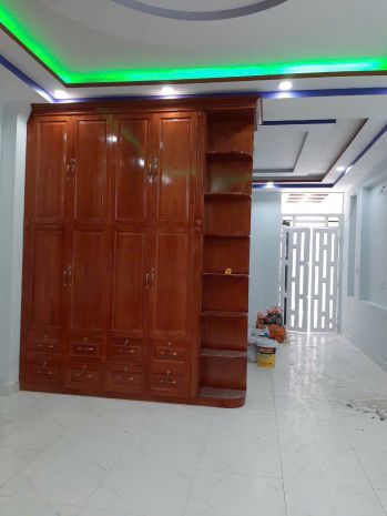 Bán nhà quận 7  dt 104,6m² 5x21m, kết cấu 3 tầng btct 8 7393175