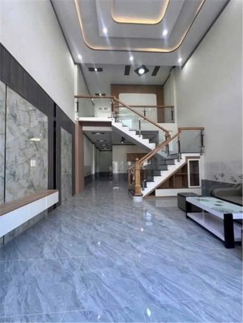 Nhà chính chủ - đang hoàn thiện - thổ cư 100 xã giang 7393885