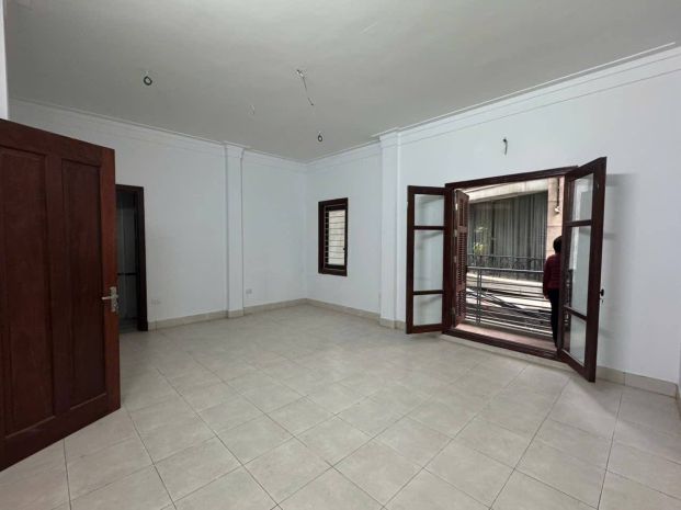 Phân lô vỉa hè ô tô tránh đường bưởi, lô góc 72m2 5t mt 7394428