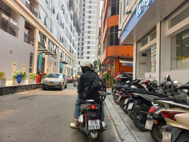 Bán nhà phân lô thanh xuân, dt64m2 4t mặt tiền rộng, oto 7395106