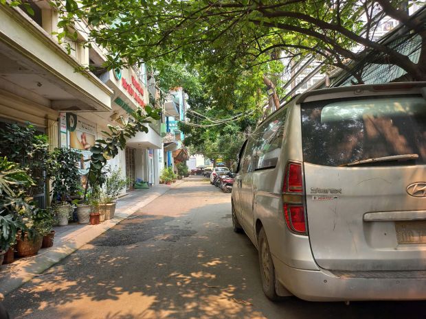 Bán nhà phân lô thanh xuân, dt64m2 4t mặt tiền rộng, oto 7395108