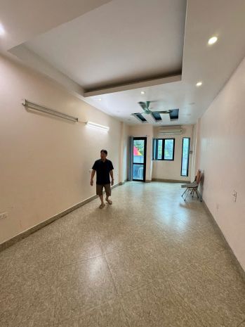 Mặt phố thanh nhàn, hai bà trưng 38m2 7t thang máy, mt 7395748