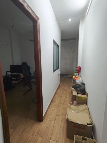 Gấp bán nhà 3 tầng   hxh thông đường 359  đỗ xuân hợp chỉ 7396195