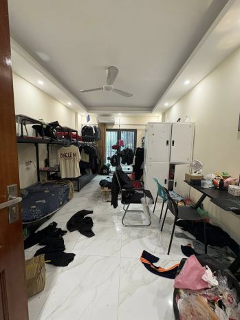 Cho thuê nhà ngõ oto triều khúc 35 m2 x 5 tầng,  3 ngủ, 7396204