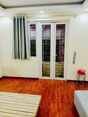 Cho thuê căn hộ ccmn phố quan hoa 50m2 - 02 ngủ, 8triệu 7396229