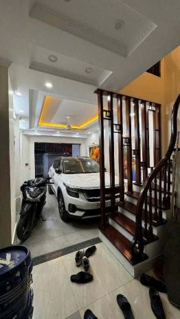 Bán nhà long biên 45m²  lô góc  gara ô tô  gần aeon mall 7397008