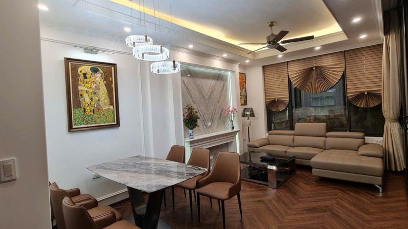 Bán nhà nguyễn văn cừ 75m 6 tầng thang máy ô tô qua hơn 15 7397813