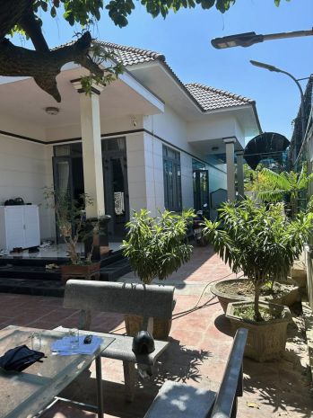 Bán căn nhà vườn thích hợp nghỉ dưỡng thuộc diên an - diên 7398032