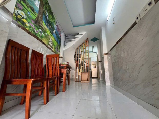 Nhà đã trống nhờ 500 ace có khach bán dùm  hoa hồng 30 triệu 7398184