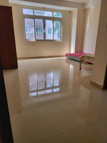 Mặt tiền kdc intresco giáp ql50 hiếm 5x20 phân lô 4 tầng 7398361