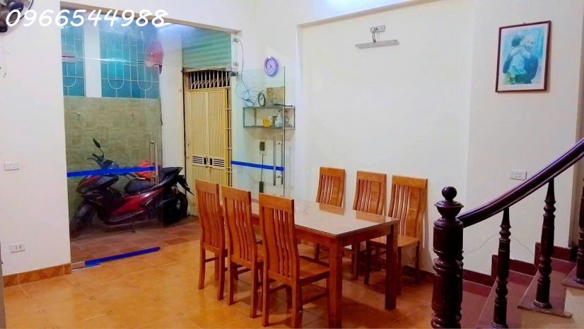 Cho thuê nhà riêng ngọc thụy  full nội thất  chỉ 8tr 7398700