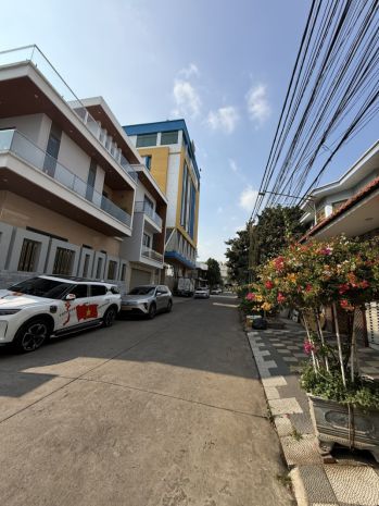 Bán nhà 2 tầng p.tam hiệp,shr đường nhựa 8m,gần trường thpt 7400052