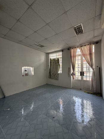 Bán nhà 2 tầng p.tam hiệp,shr đường nhựa 8m,gần trường thpt 7400055