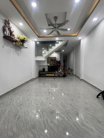 Bán nhà 2 tầng dĩ an,shr thổ cư,đường ô tô, gần chợ dĩ an 1 7400087