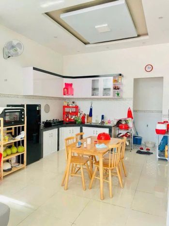 Nhà 2 tầng siêu đẹp- cho thuê 10 triệutháng-82m2-hxh-phước 7400336