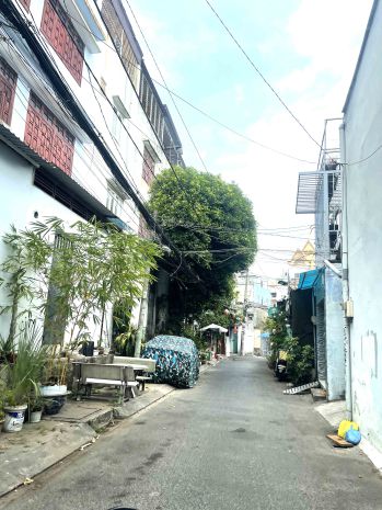 Nhà 2 tầnghxh  58m²  2pn 2wc  hẻm thông  đường số 19 7401560