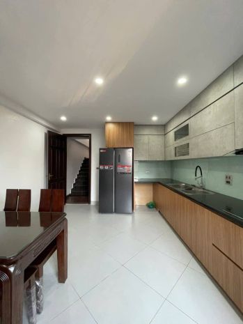 Bán nhà nguỵ như kontum, dt65m2 5t lô góc 2 mặt ngõ vỉa hè, 7403604