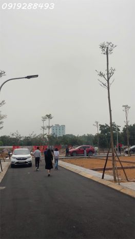 Cắt lỗ bán lô đất hai mặt thoáng cách trục hồ tây ba vì 7404035