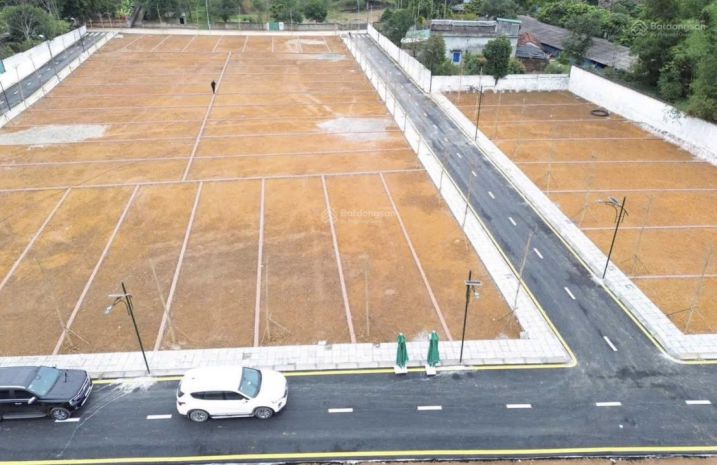 Siêu hiếm lô góc 2 mặt tiền view hồ đồng trạng gần đhqg, dt 7404184