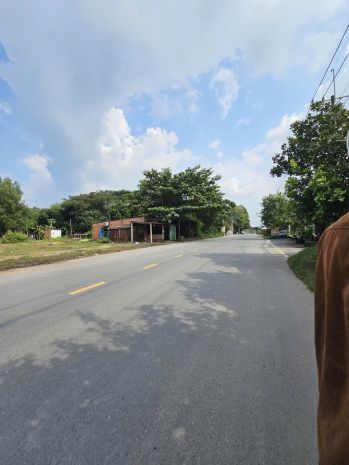 Siêu phẩm 2 mặt tiền tỉnh lộ 15  2.500m²  kinh doanh đỉnh 7405273