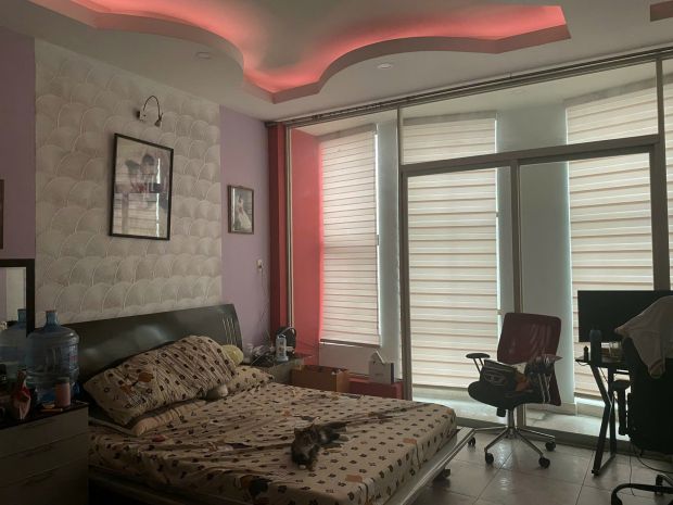 Bán nhà 4,5 tầng mặt tiền 57 nguyễn minh hoàng,p12 cũ nay 7405765